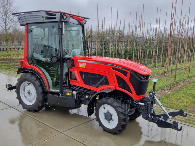 Carraro Tony 8700 V