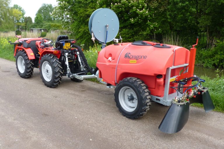 Antonio Carraro SN 5800 V met Dragone GR-600